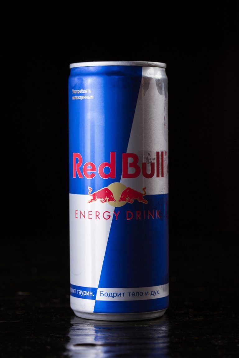 Energy Drink Red Bull Original — доставка в Владивосток